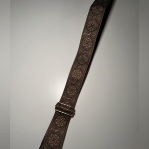 Modern and chic bag strap